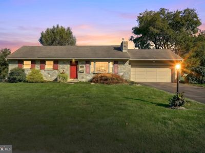 Property at 303 Rolling Ter, Leola, PA
