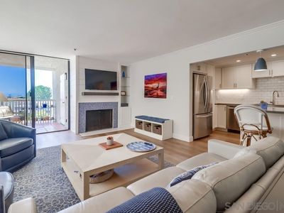 4016 Gresham St UNIT B3