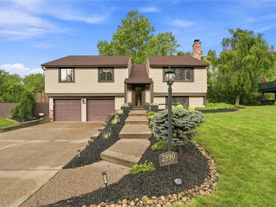 2890 Amy Dr