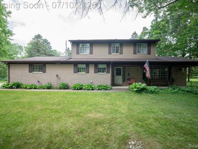 Property at 560 Coats Rd, Lake Orion, MI