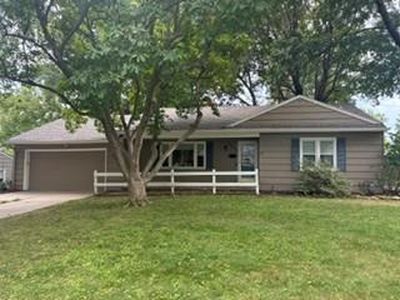 5509 W 70th Ter