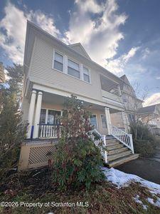 1014-1016 Quincy Ave