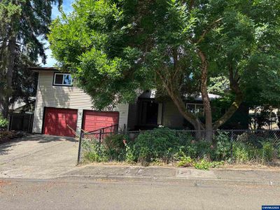 1169 29th Pl NW
