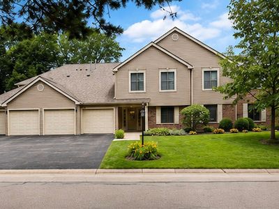 0N069 Windermere Rd #2305