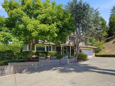33 Manzano Court