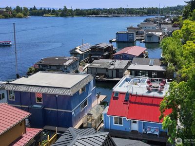 3110 Portage Bay Place E #B