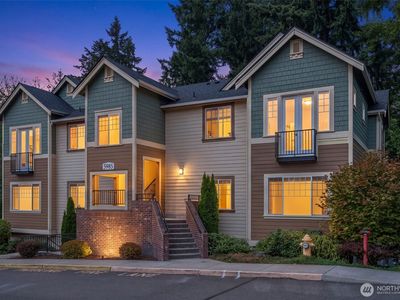 5985 185th Court NE #1-301