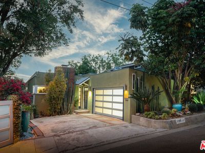3765 Cazador St
