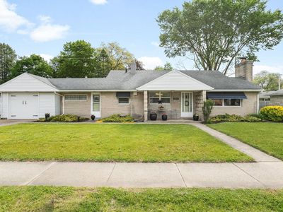 126 S Ironwood Dr