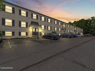 101 Middletown Sq #101