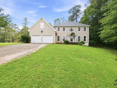 114 Nassau Ct