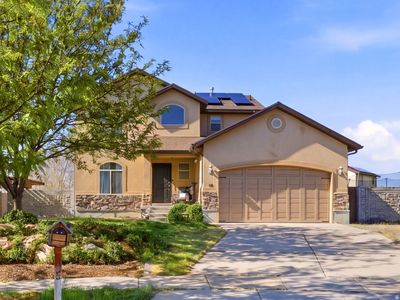 58 Barbed Wire Cir