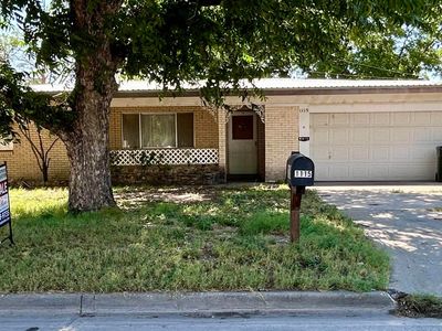1115 N Mesa St