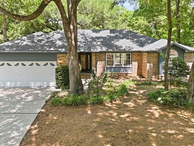 3020 Barclay Ct