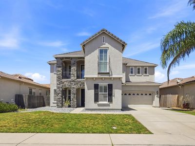 6813 Vilamoura Way