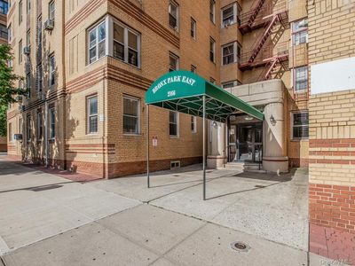 2166 Bronx Park E #6D