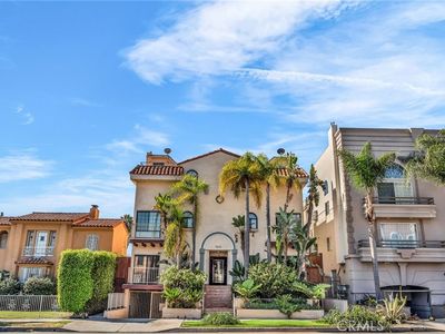 8636 W Olympic Blvd APT 5