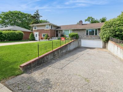 114 Birchwood Park Drive