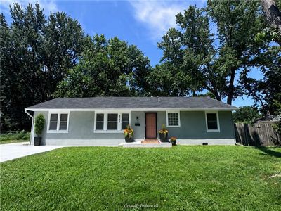 5722 W 70th Ter