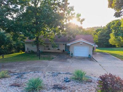 Property at 9 Woodland Ave, Kimberling City, MO