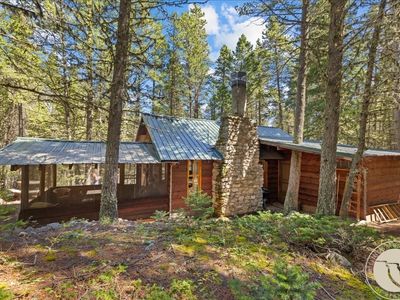 22 W Corral Creek Ln