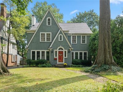 3319 Kenmore Rd