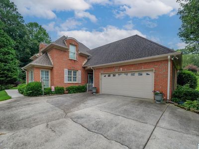 1116 Ashbury Sq