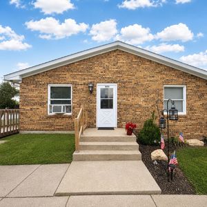 Property at 1001 14th St, Silvis, IL