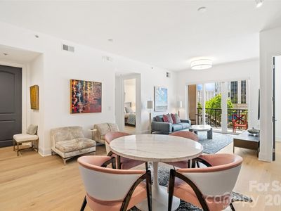 4625 Piedmont Row Dr Unit 405