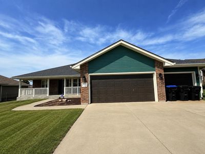 4513 SW Lakeside Dr