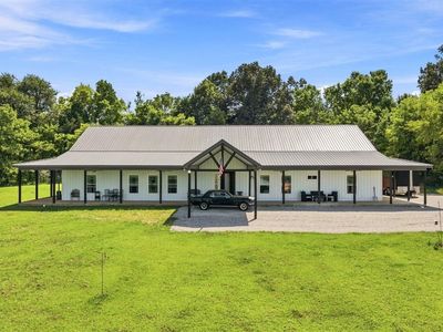 800 Jenny Rd