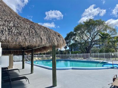 4700 Washington St APT 502