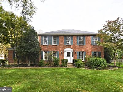 107 Fairview Dr