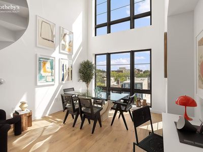 216 20th St #Penthouse 2