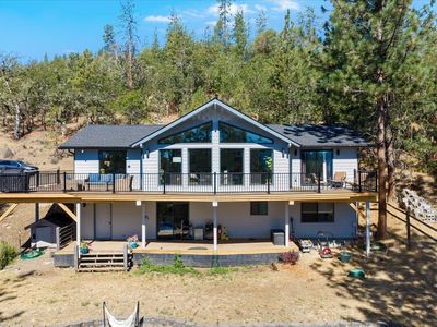 657 Greenleaf Dr