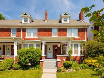750 Delaware St #28