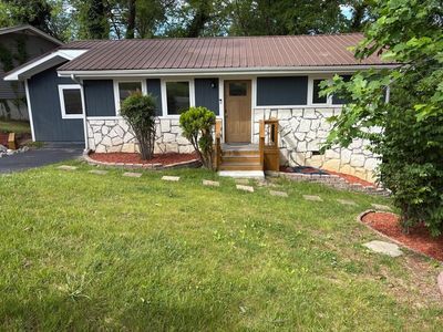 3307 Kathleen St