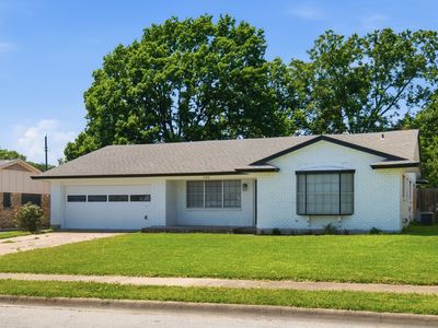 1509 Robin Dr