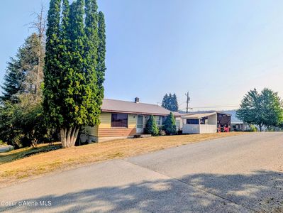 134 Scott Ave