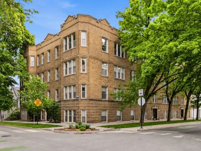 2152 W Ainslie St #D3