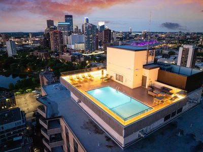 400 Groveland Ave APT 708
