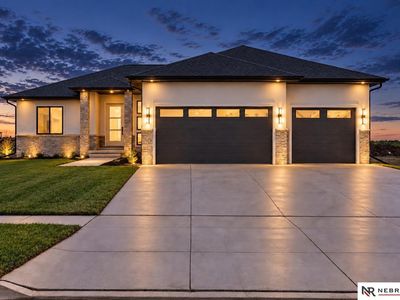8939 Dragonfly Ln