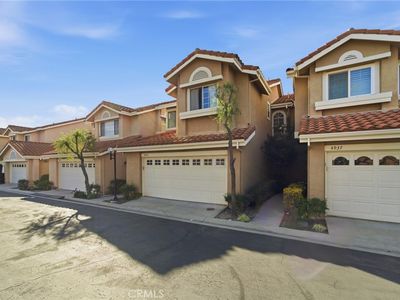 4933 Santo Dr