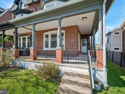 133 W 3rd Ave