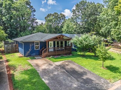 1742 Herrin Ave