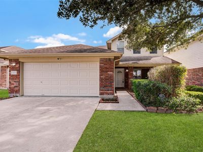 2715 Eros Ln