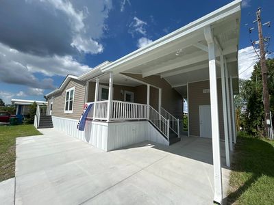 900 9th Ave E #10