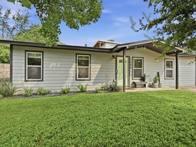 1406 Camelot Cir #1