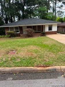 Property at 130 E Salem Dr, Montgomery, AL