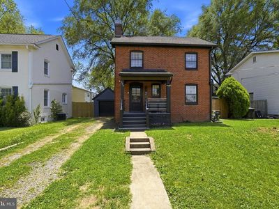 629 National Ave